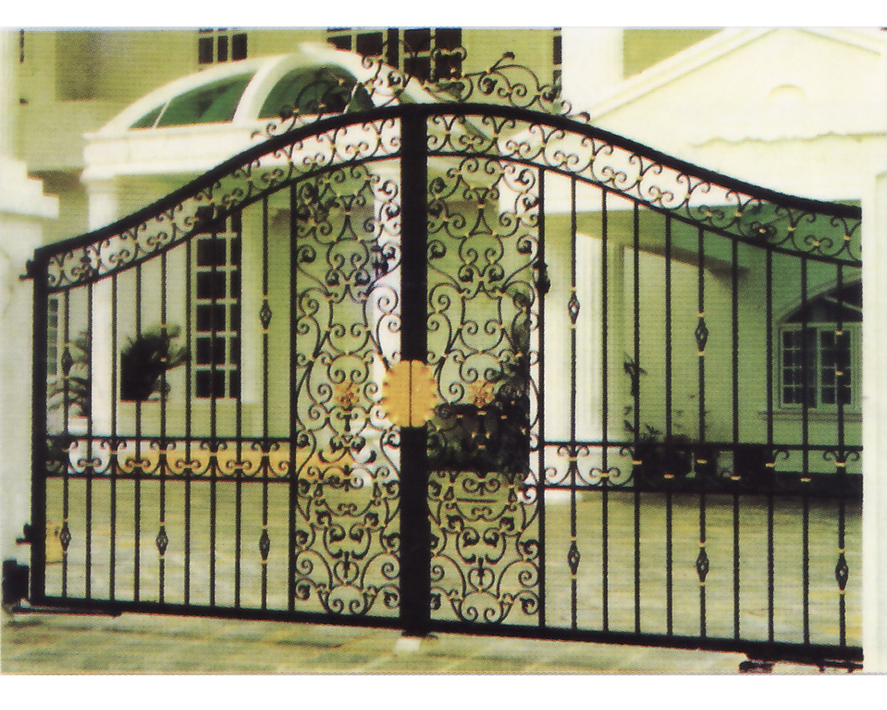 Wrought Iron Gate (Landed House) | Code SKGH P104D003 | Active ...